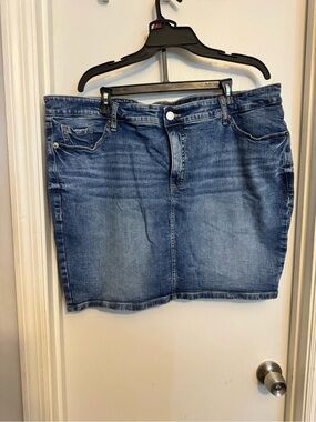 torrid Dark Blue Denim Jeans with Gold Stitching